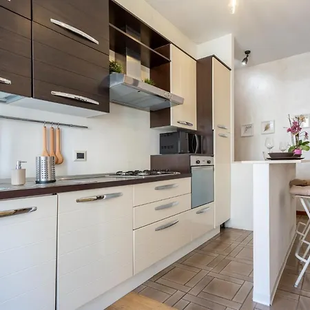 Sara's Nest Near The Vatican アパート